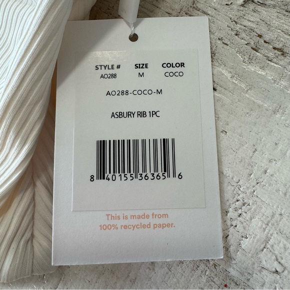 Andie Swim the Asbury Rib One Piece Swimsuit‎ NWT size Medium in Coco High Neck - Picture 4 of 9